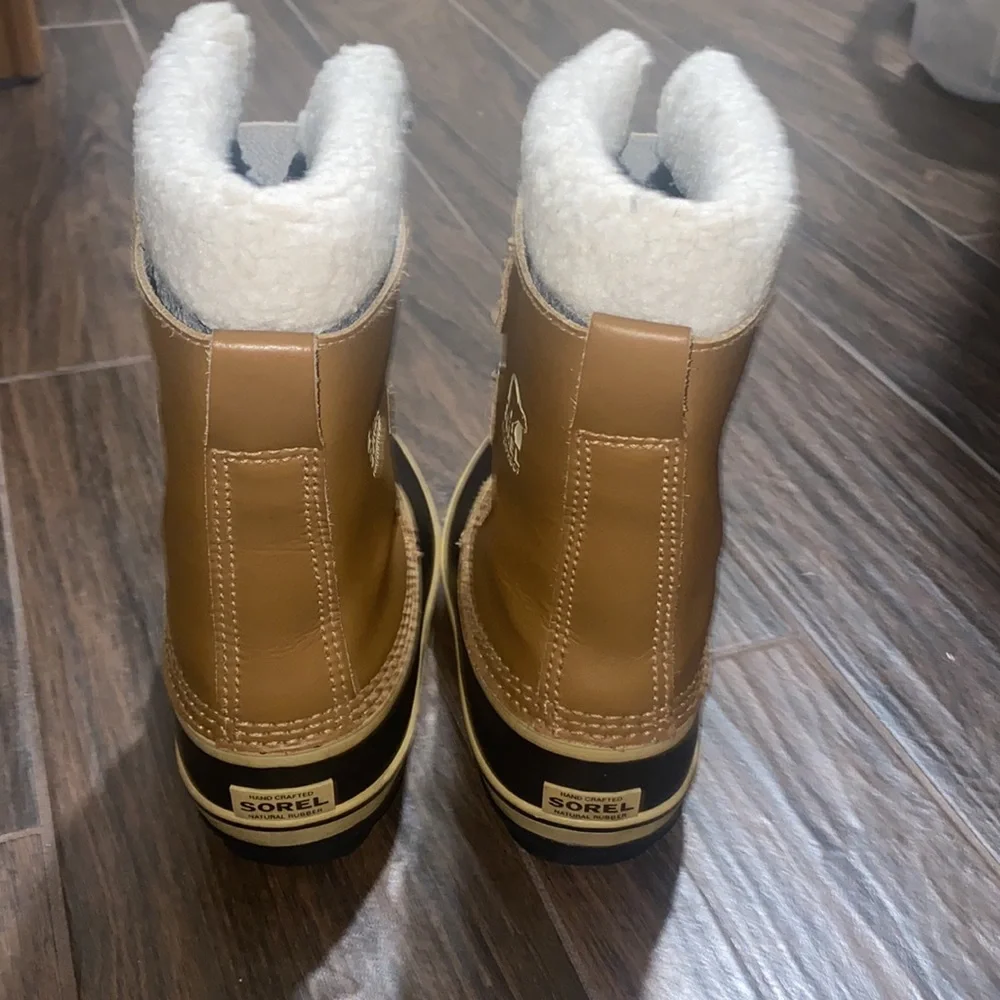 COPY - Sorel Caribou waterproof boots